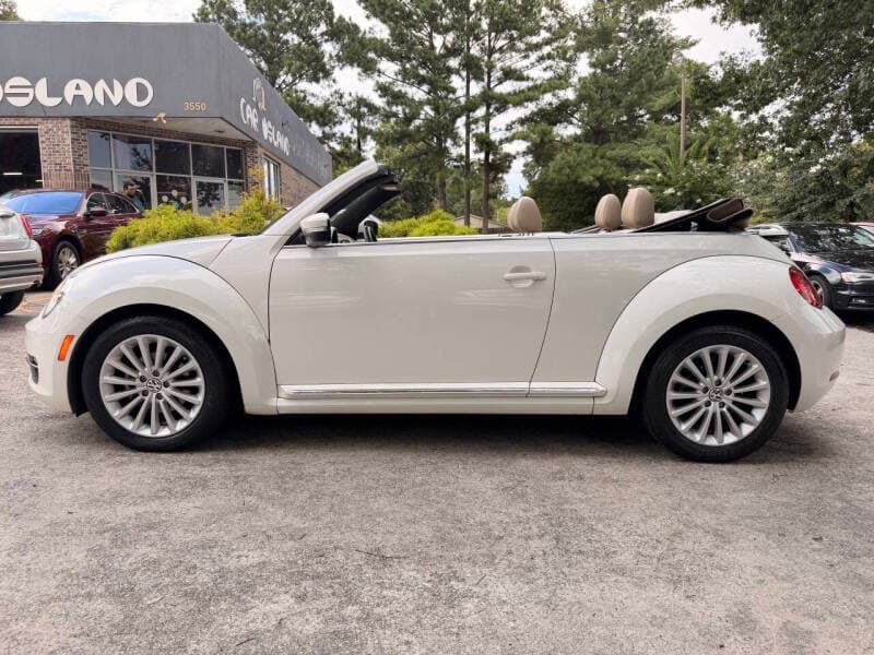 2014 Volkswagen Beetle 8
