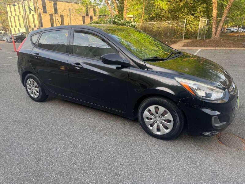 2016 Hyundai Accent 10