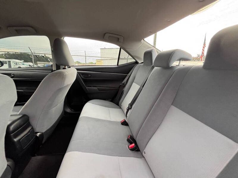 2014 Toyota Corolla 13