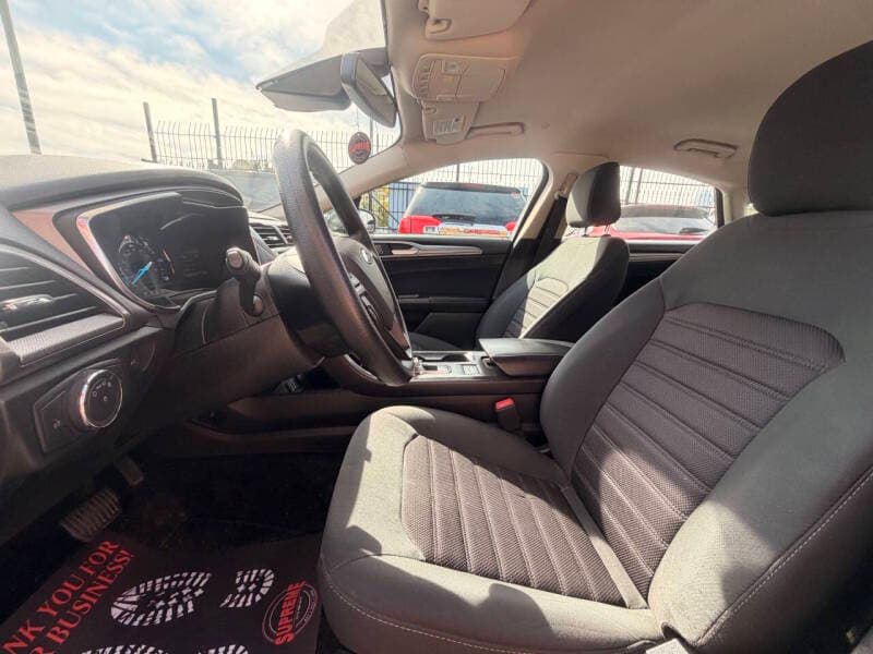 2020 Ford Fusion Hybrid 11