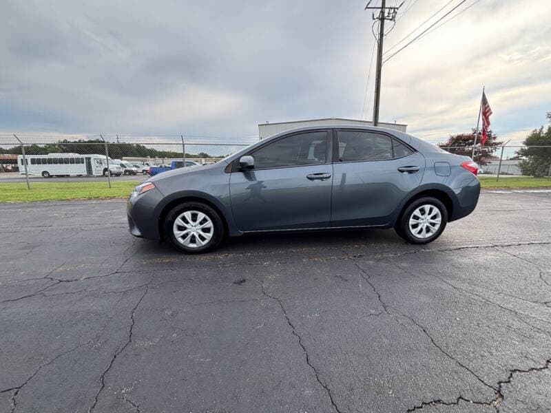 2014 Toyota Corolla 4
