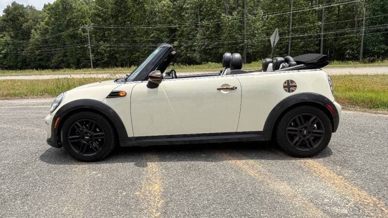 2014 MINI Cooper 4
