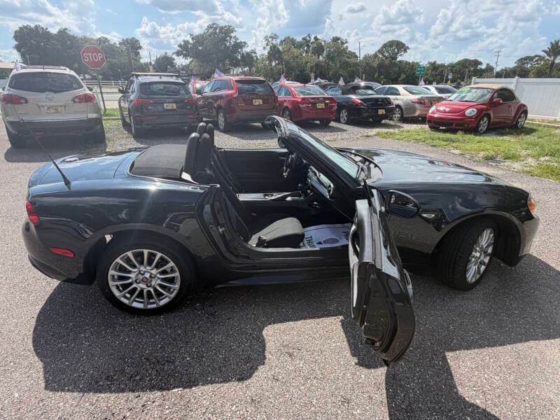 2017 FIAT 124 Spider 13