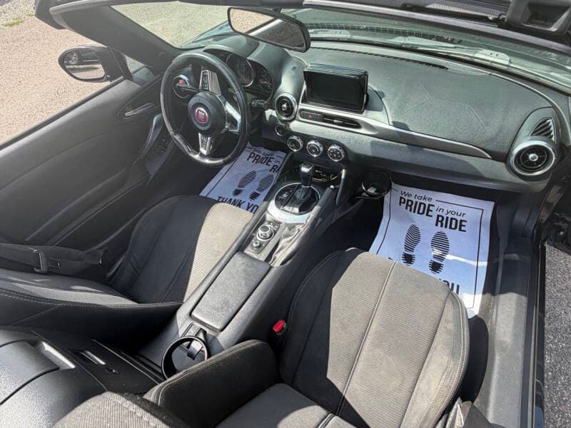 2017 FIAT 124 Spider 36