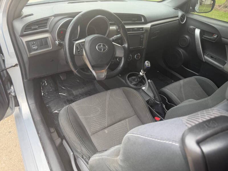 2014 Scion tC 8