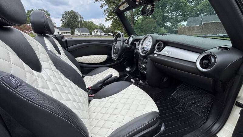 2014 MINI Cooper 10