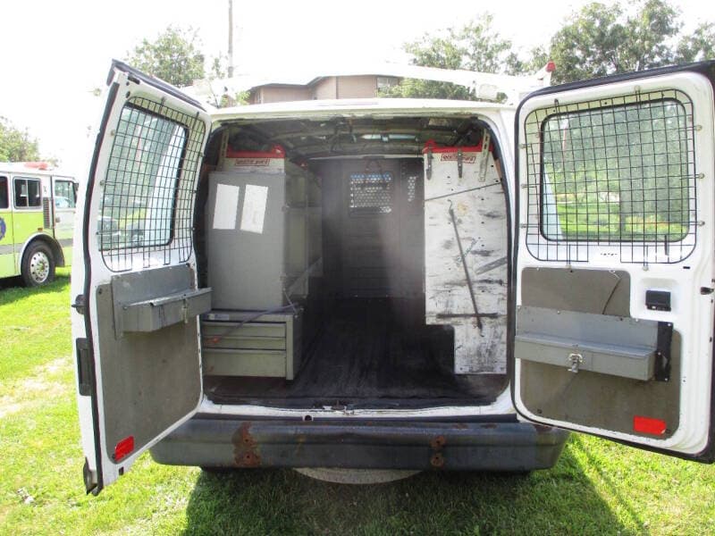 2014 Ford E-Series Econoline Van 9