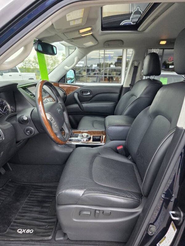 2018 INFINITI QX80 10