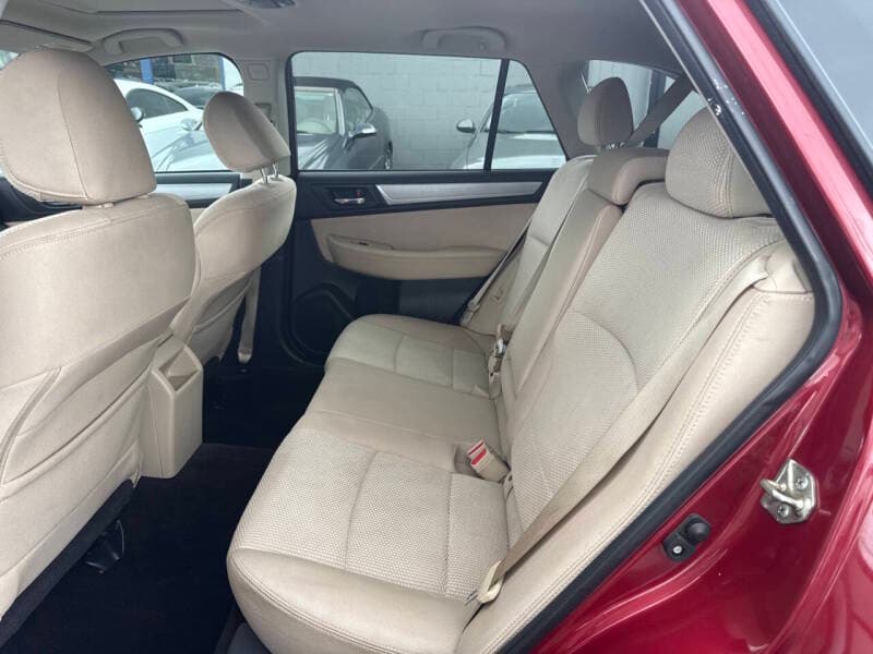 2015 Subaru Outback 21