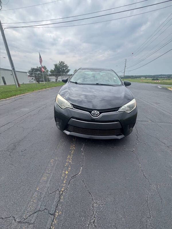 2015 Toyota Corolla 4