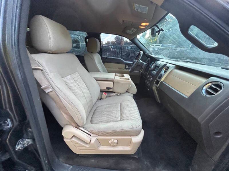 2014 Ford F-150 9