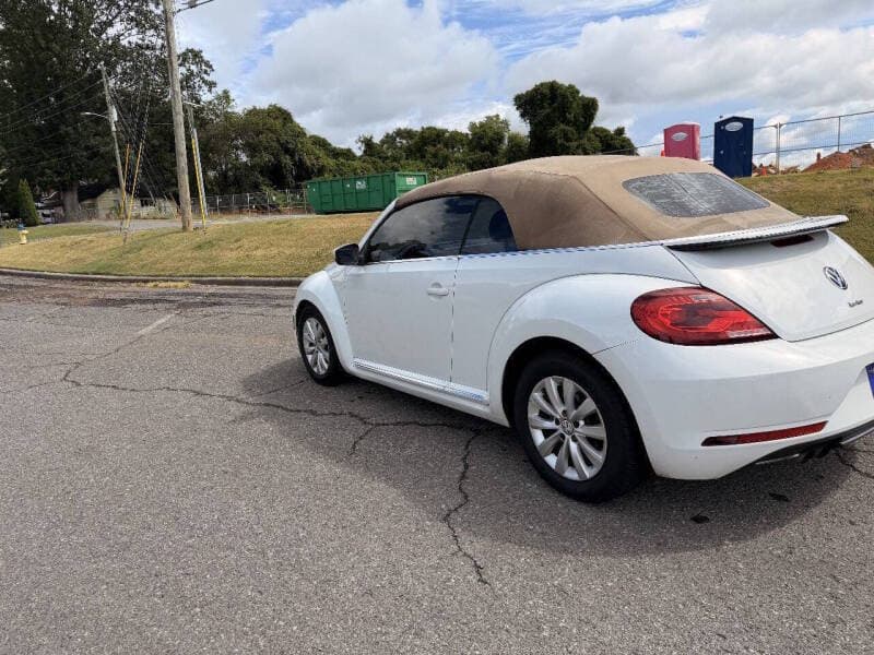 2017 Volkswagen Beetle 9