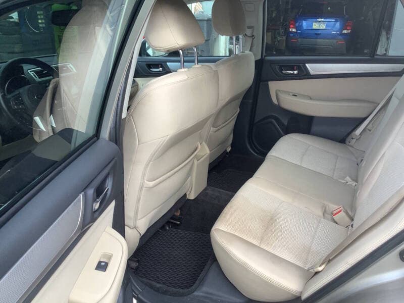 2015 Subaru Outback 6