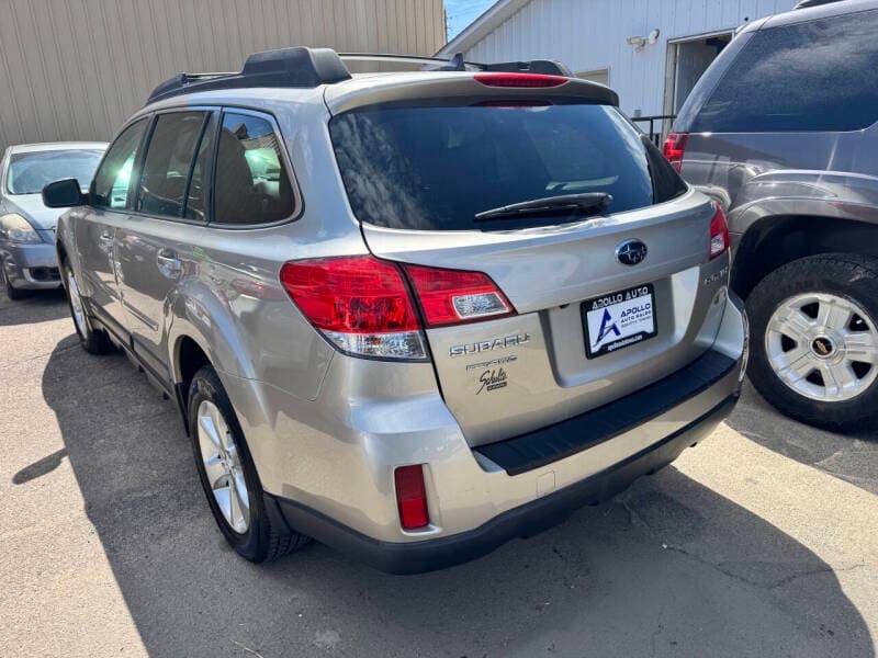 2014 Subaru Outback 3