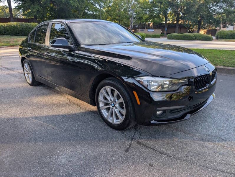 2017 BMW 3 Series 34
