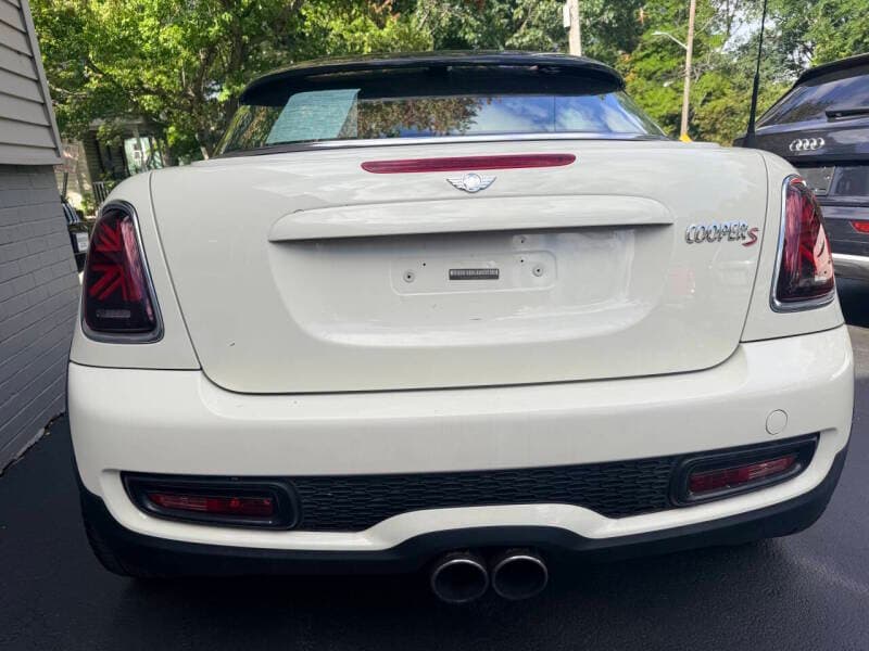 2014 MINI Cooper 7