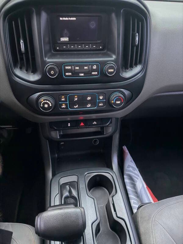 2016 Chevrolet Colorado 11