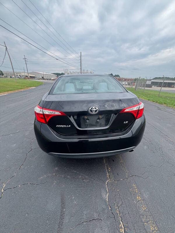 2015 Toyota Corolla 5