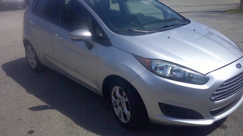2015 Ford Fiesta 4