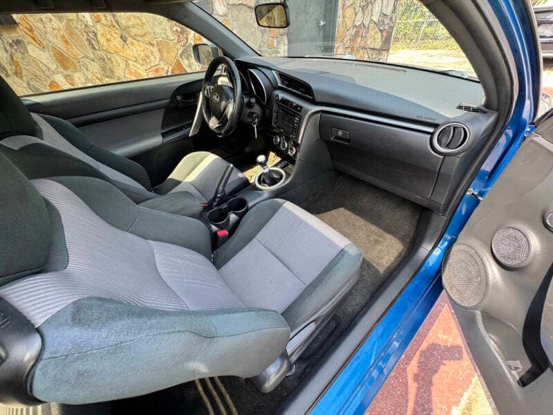 2015 Scion tC 17