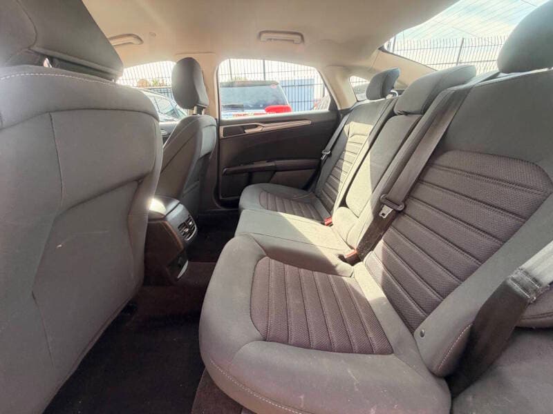 2020 Ford Fusion Hybrid 12