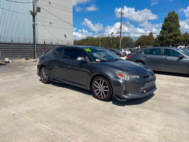 2015 Scion tC 3