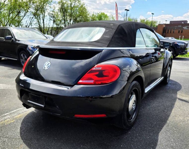 2014 Volkswagen Beetle 5