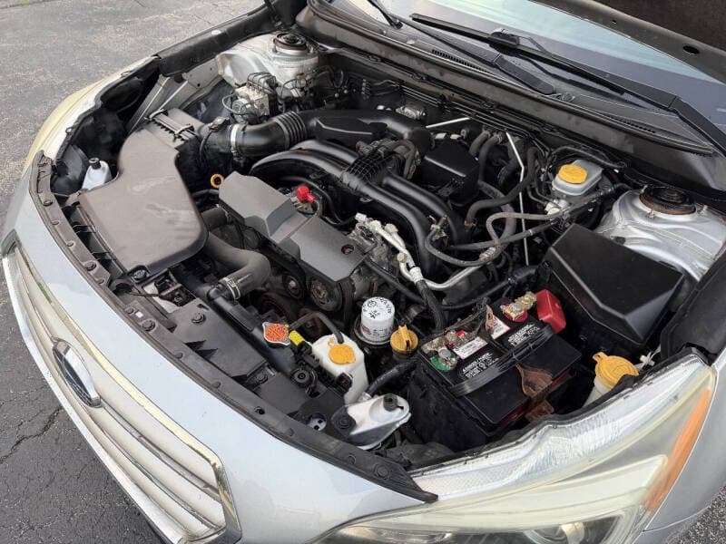 2015 Subaru Outback 16
