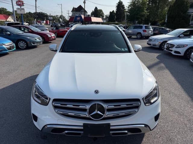 2021 Mercedes-Benz GLC