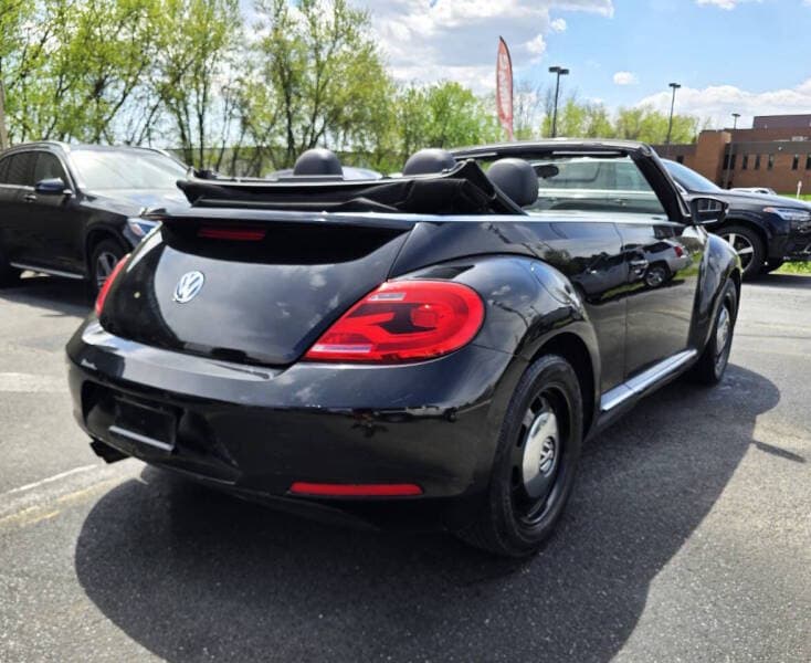 2014 Volkswagen Beetle 4