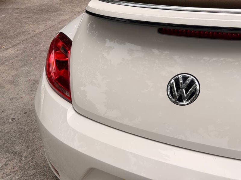 2014 Volkswagen Beetle 11