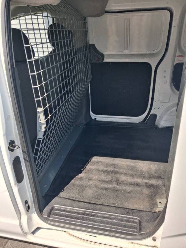 2015 Nissan NV200 14