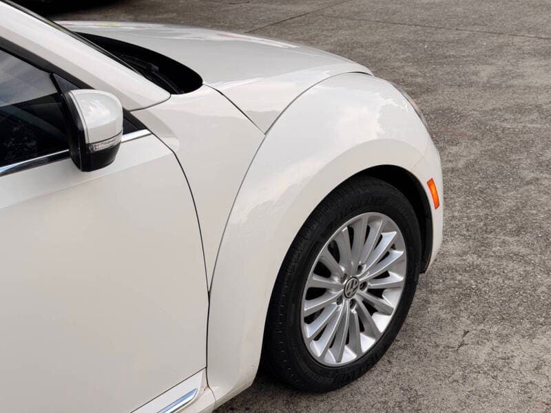 2014 Volkswagen Beetle 6
