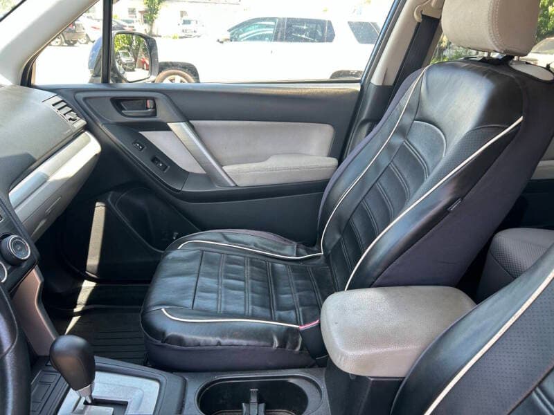 2015 Subaru Forester 11