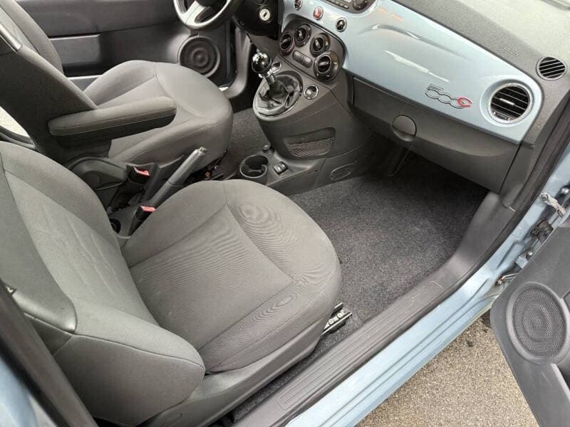 2015 FIAT 500c 10