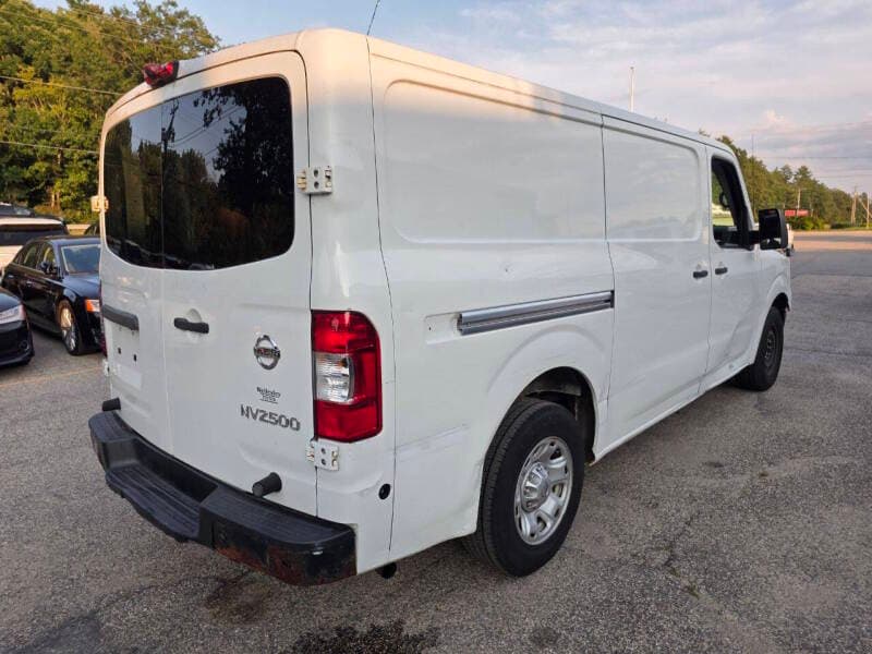 2017 Nissan NV Cargo 7