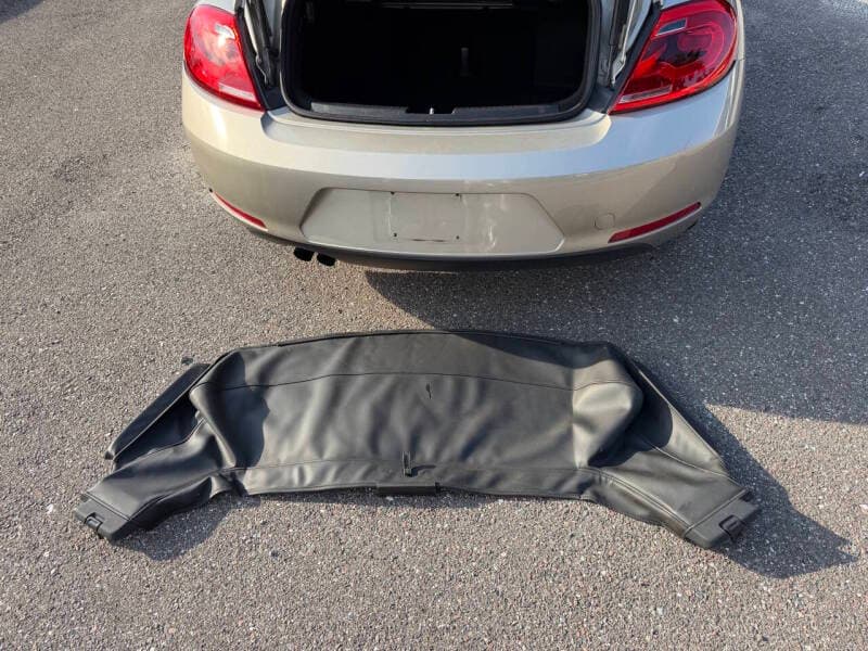 2014 Volkswagen Beetle 24