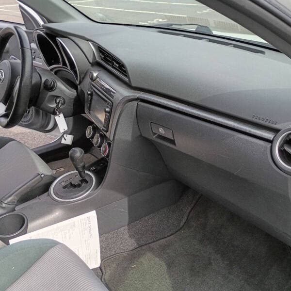 2014 Scion tC 19