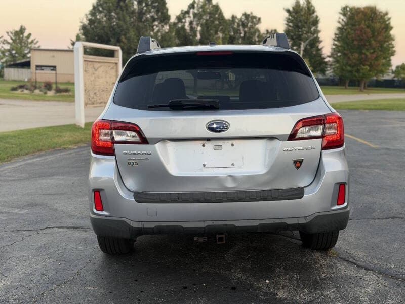 2015 Subaru Outback 6