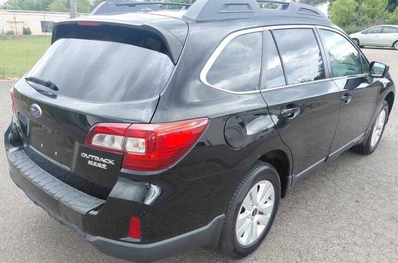 2015 Subaru Outback 2
