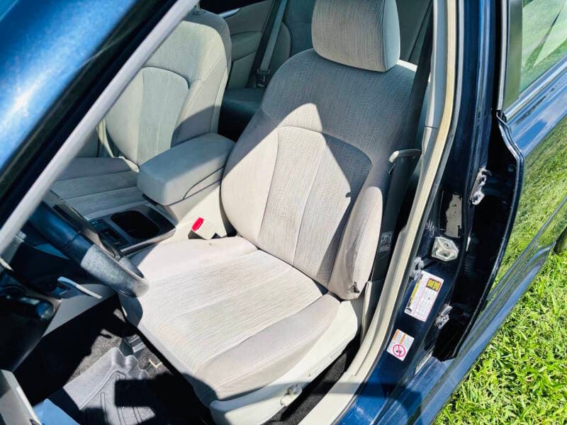 2014 Subaru Legacy 15