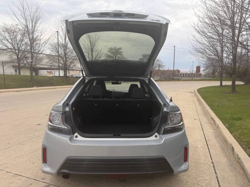 2014 Scion tC 28