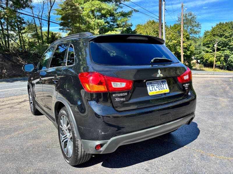 2016 Mitsubishi Outlander Sport 8