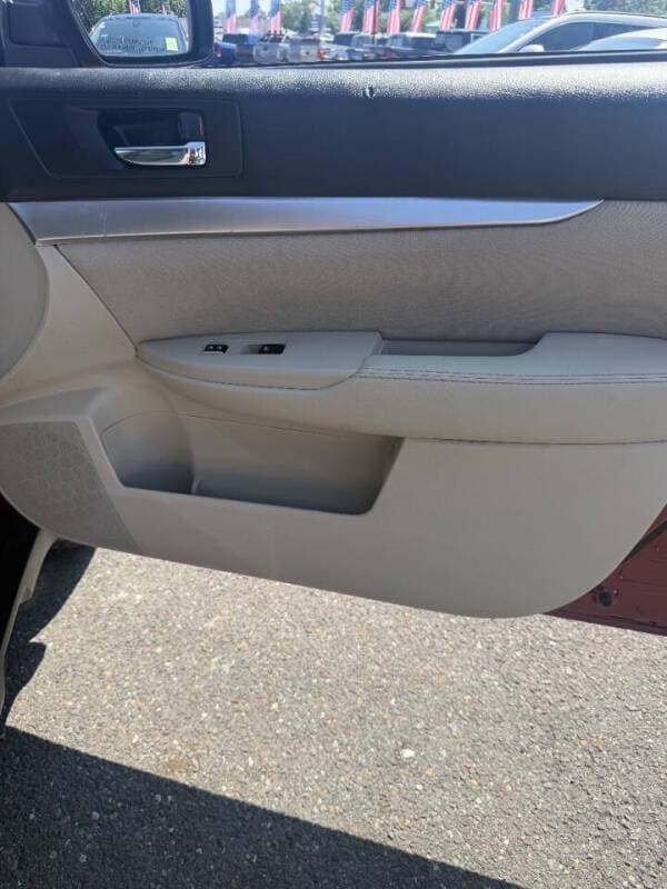 2014 Subaru Outback 3