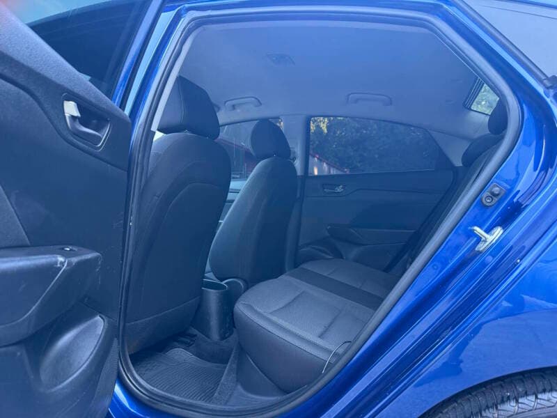 2022 Hyundai Accent 19