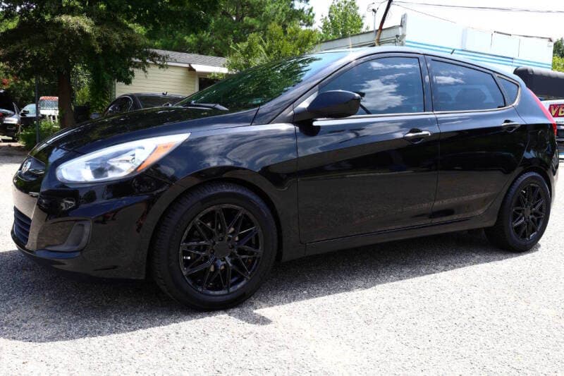 2016 Hyundai Accent 3