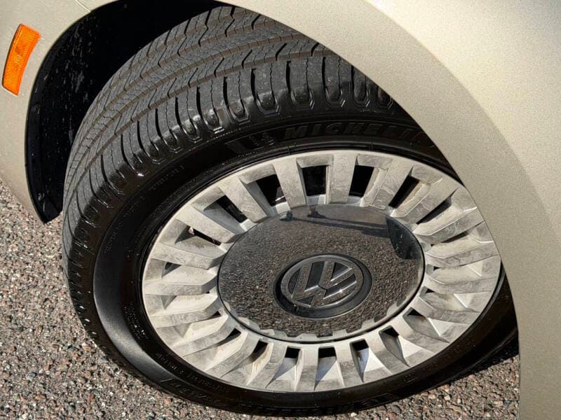 2014 Volkswagen Beetle 9