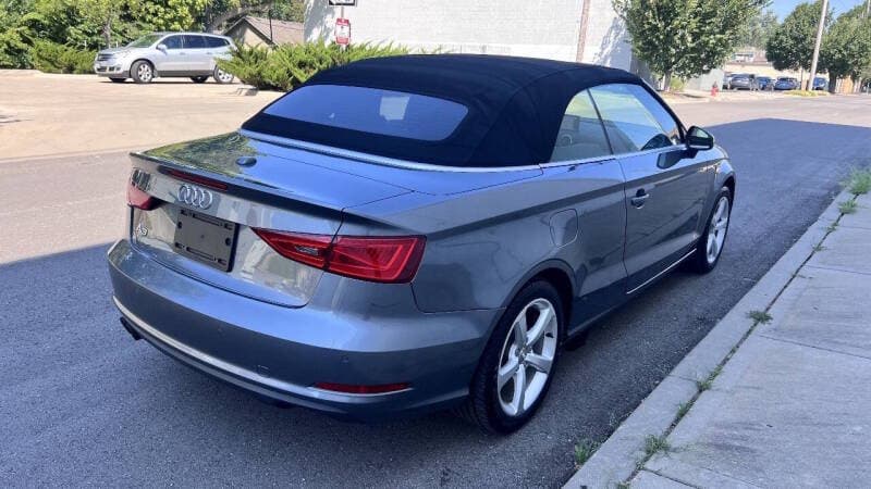 2015 Audi A3 Cabriolet 9