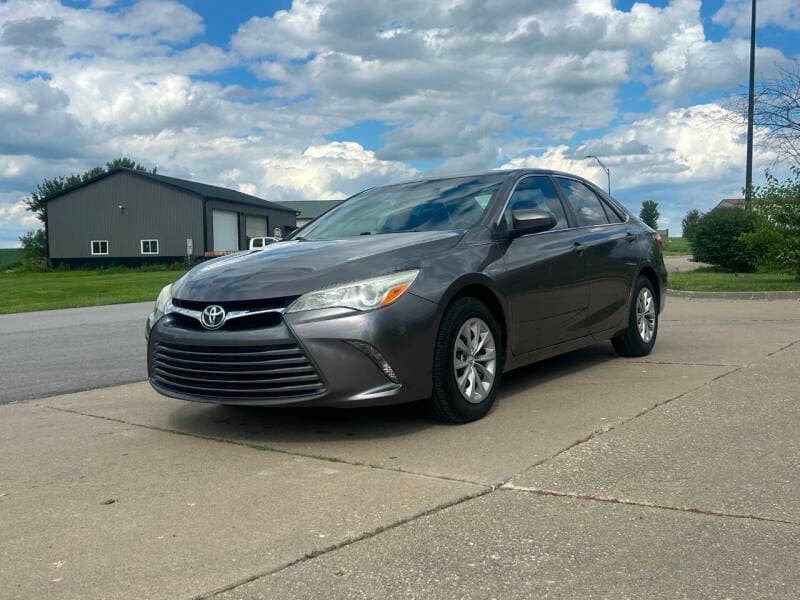 2017 Toyota Camry 3
