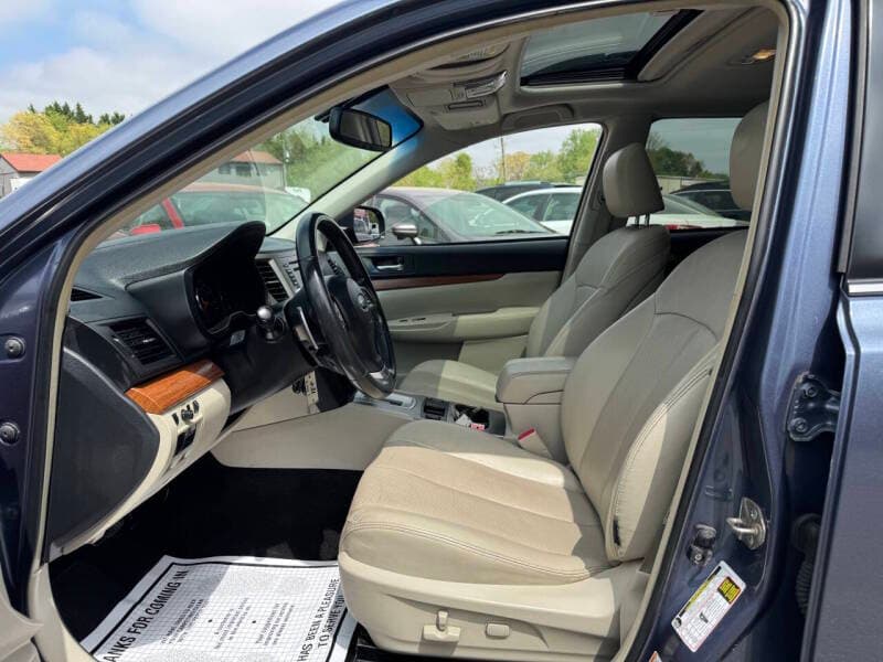 2014 Subaru Outback 6